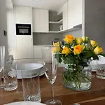 Apartament Luxury Flat In