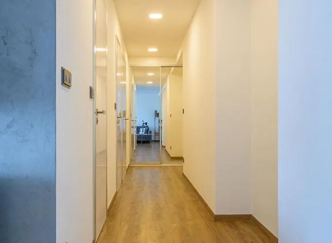 Luxury Flat In Lägenhet